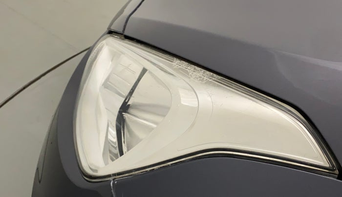 2016 Hyundai Grand i10 ASTA (O) 1.2 KAPPA VTVT, Petrol, Manual, 25,995 km, Left headlight - Minor scratches