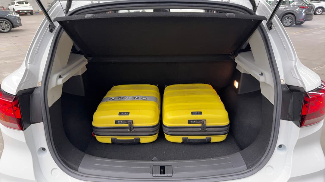 2022 MG Zst Core, Automatic, 72273 km, Boot Inside View with Luggage