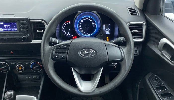 2022 Hyundai VENUE S MT 1.2 KAPPA, Petrol, Manual, 3,515 km, Steering Wheel Close Up
