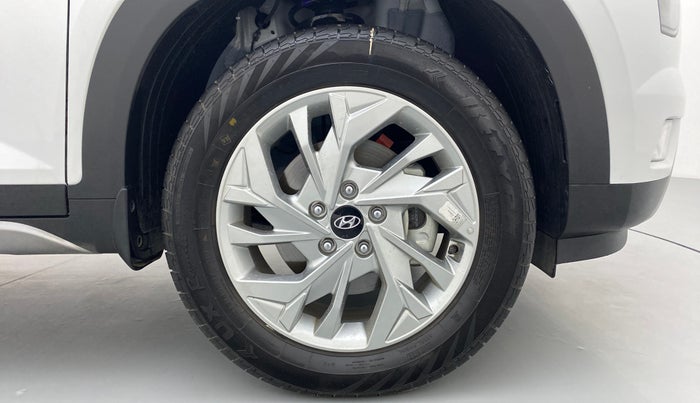 2021 Hyundai Creta SX MT, Diesel, Manual, 3,556 km, Right Front Wheel