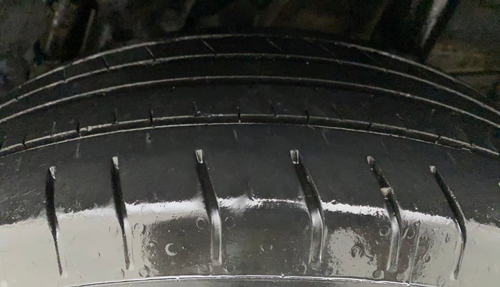 2020 Hyundai VENUE S 1.2, Petrol, Manual, 36,388 km, Left Rear Tyre Tread