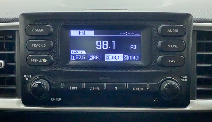 2020 Hyundai VENUE S 1.2, Petrol, Manual, 36,388 km, Infotainment System