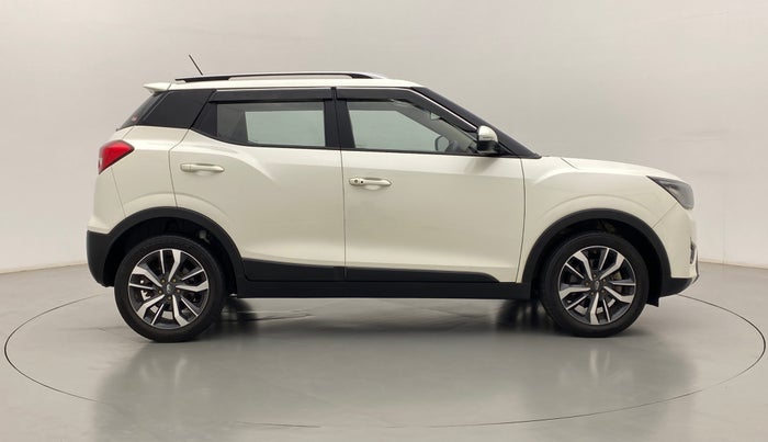 2020 Mahindra XUV300 1.2 W8 OPT, Petrol, Manual, 92,011 km, Right Side View