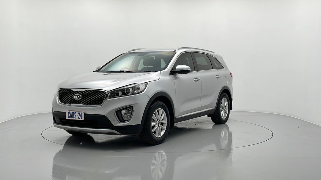 Left Front Diagonal (45- Degree) View