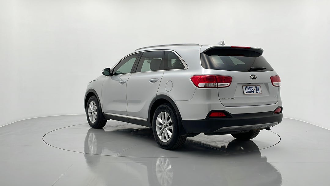 Left Back Diagonal (45- Degree) View