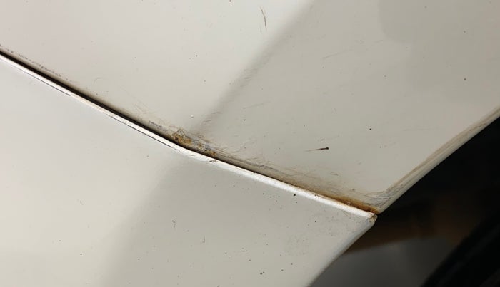 2016 Maruti Swift Dzire VXI, Petrol, Manual, 1,19,914 km, Right quarter panel - Slightly rusted