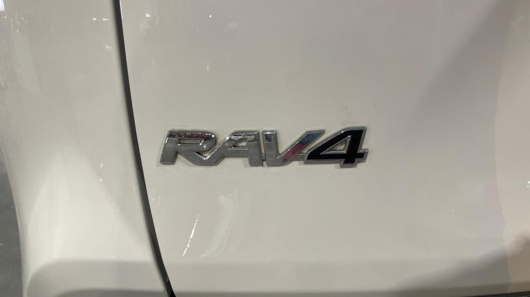 2023 Toyota RAV4 Gx (AWD) Hybrid, Automatic, 50832 km, Badge (Boot Left Side)