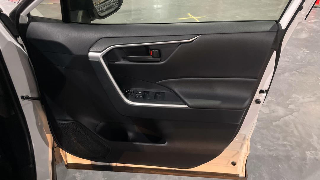 2023 Toyota RAV4 Gx (AWD) Hybrid, Automatic, 50832 km, Speaker View