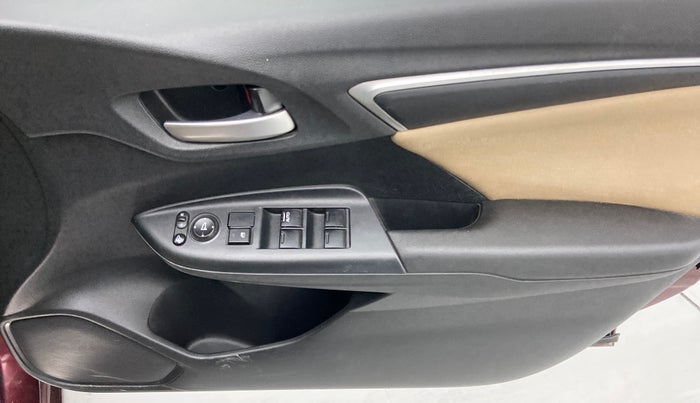 2017 Honda Jazz 1.2 V AT, Petrol, Automatic, 40,331 km, Driver Side Door Panels Control