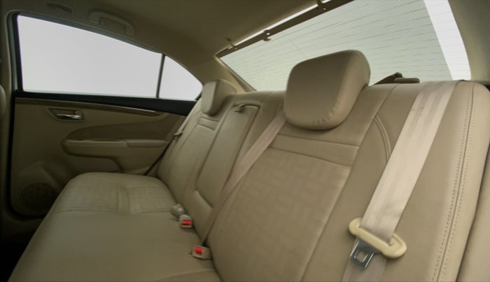 2018 Maruti Ciaz ZETA 1.5 SHVS MT PETROL, Petrol, Manual, 16,332 km, Right Side Rear Door Cabin
