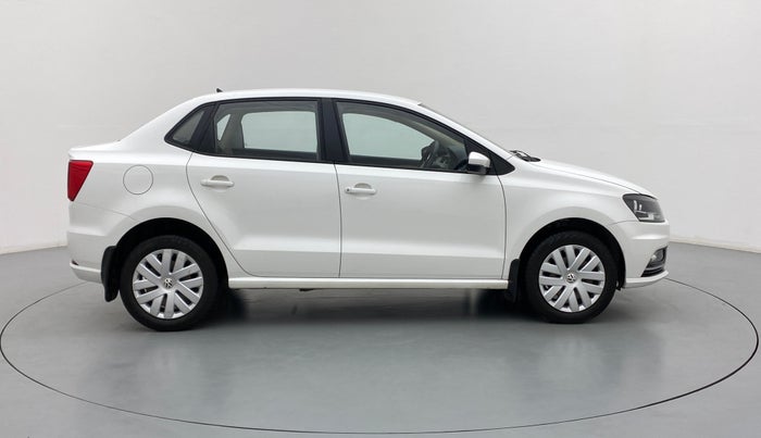 2016 Volkswagen Ameo COMFORTLINE 1.2, Petrol, Manual, 80,244 km, Right Side View