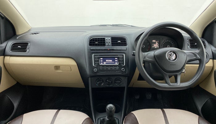 2016 Volkswagen Ameo COMFORTLINE 1.2, Petrol, Manual, 80,244 km, Dashboard