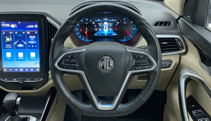 2022 MG HECTOR SHARP 1.5 PETROL CVT, Petrol, Automatic, 16,208 km, Steering Wheel Close Up