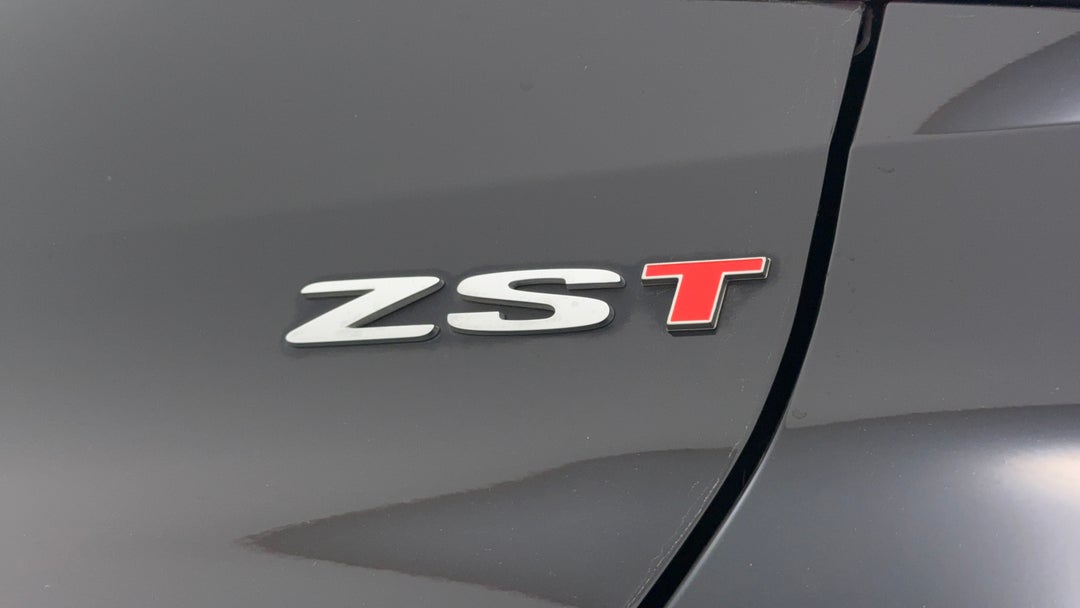 2022 MG Zst Essence, Automatic, 58792 km, Badge (Boot Right Side)