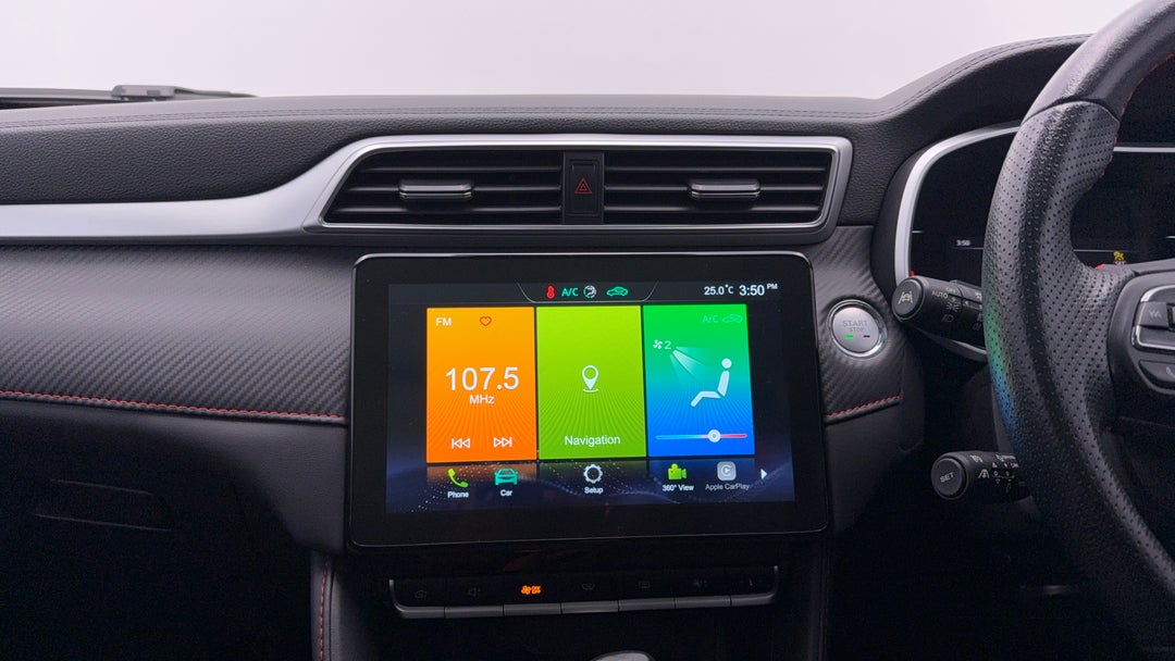 2022 MG Zst Essence, Automatic, 58792 km, Center Console