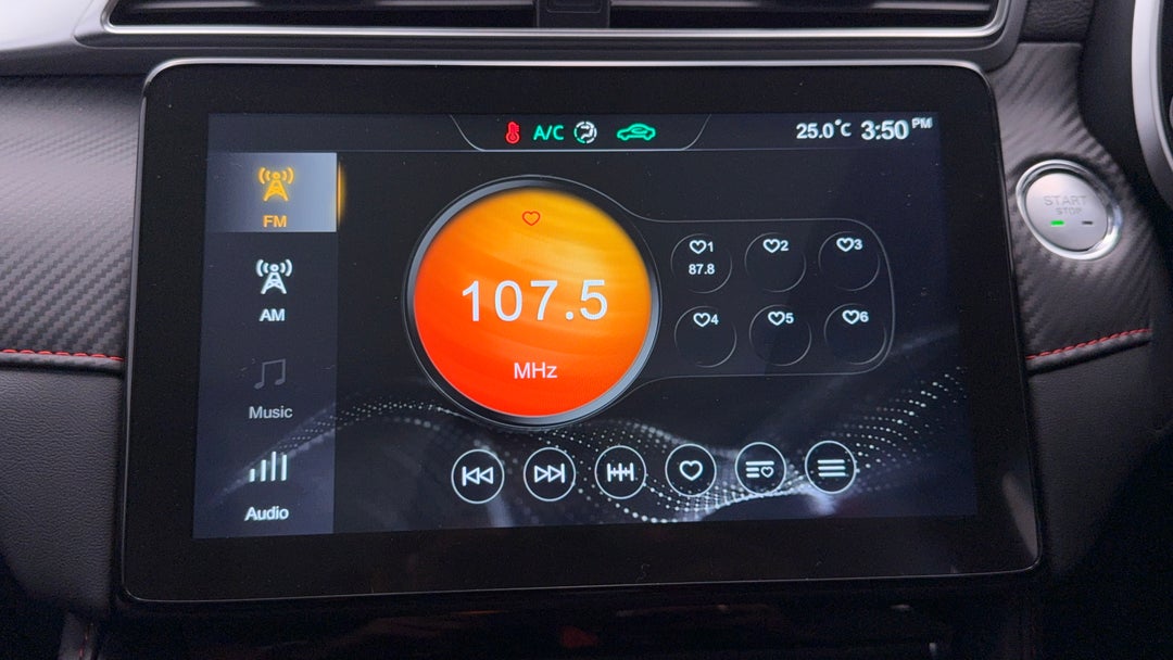 2022 MG Zst Essence, Automatic, 58792 km, Infotainment System