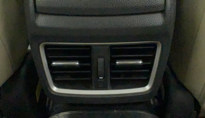 2019 Honda Civic 1.6L I-DTEC ZX MT, Diesel, Manual, 74,961 km, Rear AC Vents