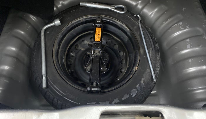 2016 Datsun Go T(O), Petrol, Manual, 98,223 km, Spare Tyre
