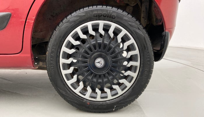 2015 Maruti Wagon R 1.0 VXI, Petrol, Manual, 49,661 km, Left Rear Wheel