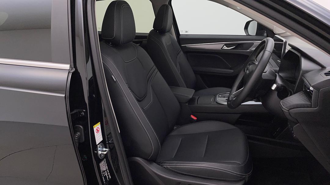 2023 GWM Haval Jolion Ultra Hybrid, Automatic, 9588 km, Right Side Front Door Cabin View