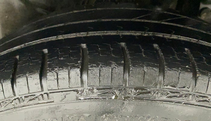 2012 Maruti Swift Dzire VXI, Petrol, Manual, 48,736 km, Left Rear Tyre Tread