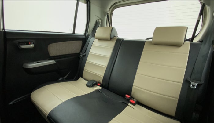 2016 Maruti Wagon R 1.0 VXI, Petrol, Manual, 34,313 km, Right Side Rear Door Cabin