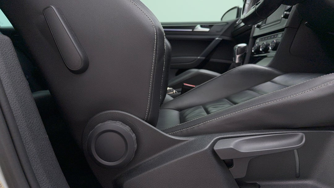 2015 Volkswagen Golf R, Automatic, 114769 km, Drivers Side Adjustment Panel