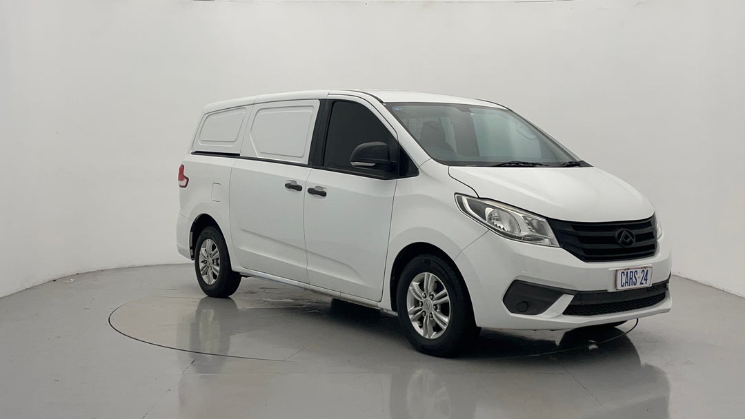 Right Front Diagonal (45- Degree) View