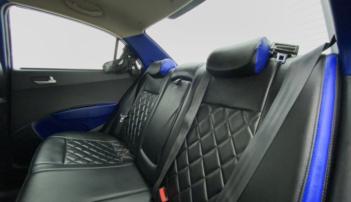 2015 Hyundai Xcent S 1.2, Petrol, Manual, 48,624 km, Right Side Rear Door Cabin