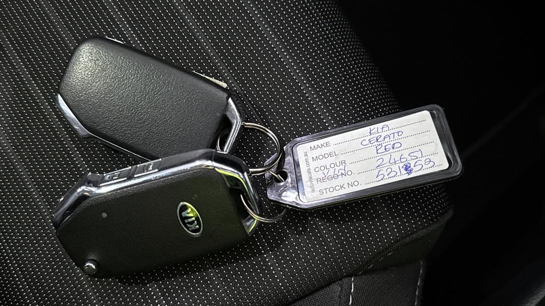 2018 Kia Cerato Sport Nav, Automatic, 104001 km, Key Close-up