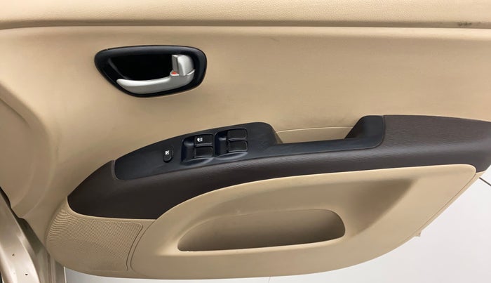 2010 Hyundai i10 SPORTZ 1.2, Petrol, Manual, 65,835 km, Driver Side Door Panels Control