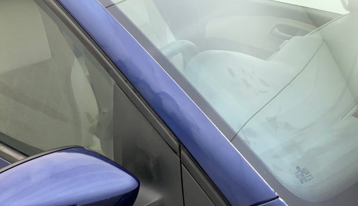2013 Volkswagen Polo COMFORTLINE 1.2L PETROL, Petrol, Manual, 70,274 km, Right A pillar - Paint is slightly faded