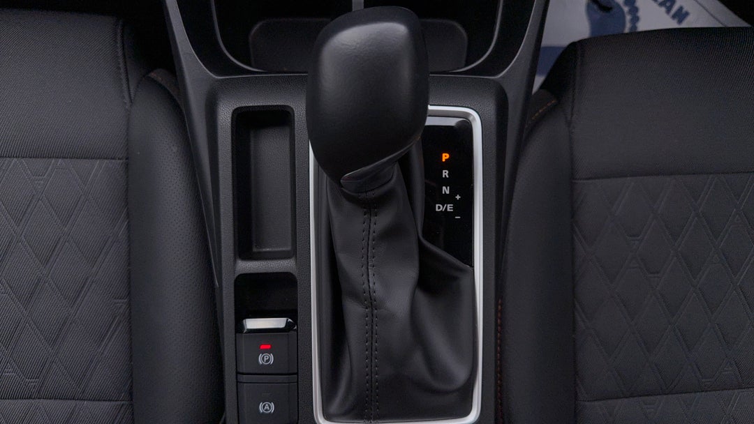 2025 MG Mg3 Essence, Automatic, 13245 km, Gear Lever 