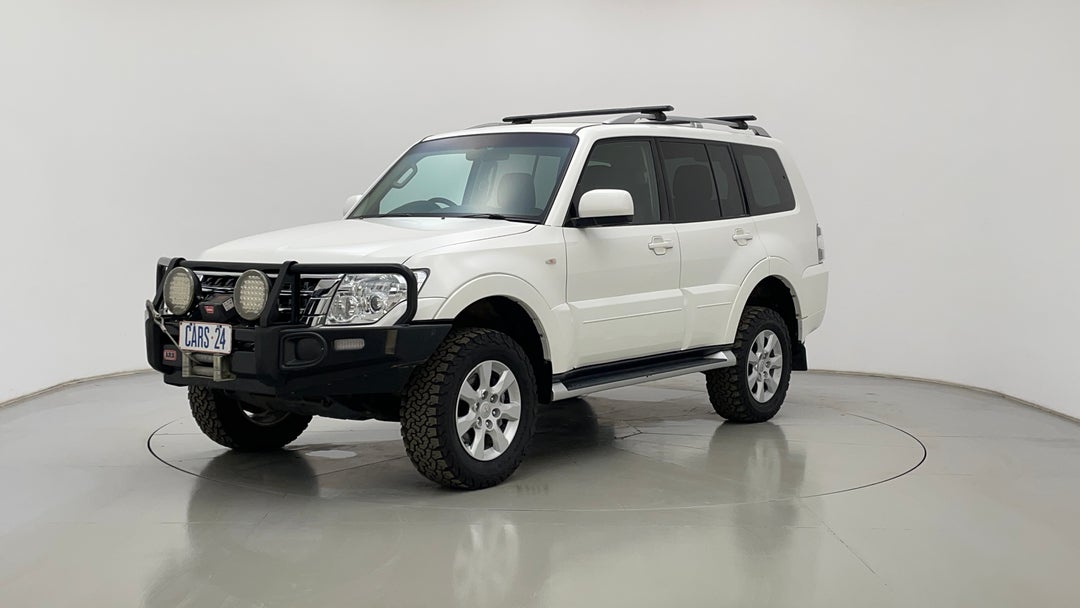 Left Front Diagonal (45- Degree) View