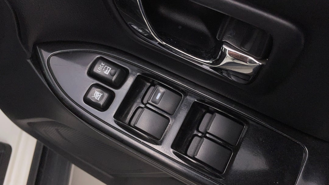 Drivers Side Door Panel Controls