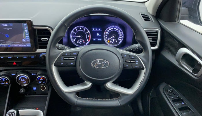 2020 Hyundai VENUE 1.0 turbo GDI IMT SX O, Petrol, Manual, 22,778 km, Steering Wheel Close Up