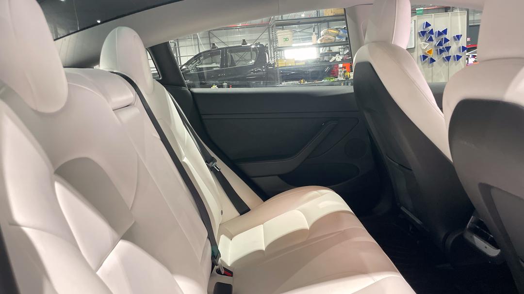 2023 Tesla Model 3 Rear-wheel Drive, Automatic, 54999 km, Right Side Rear Door Cabin View
