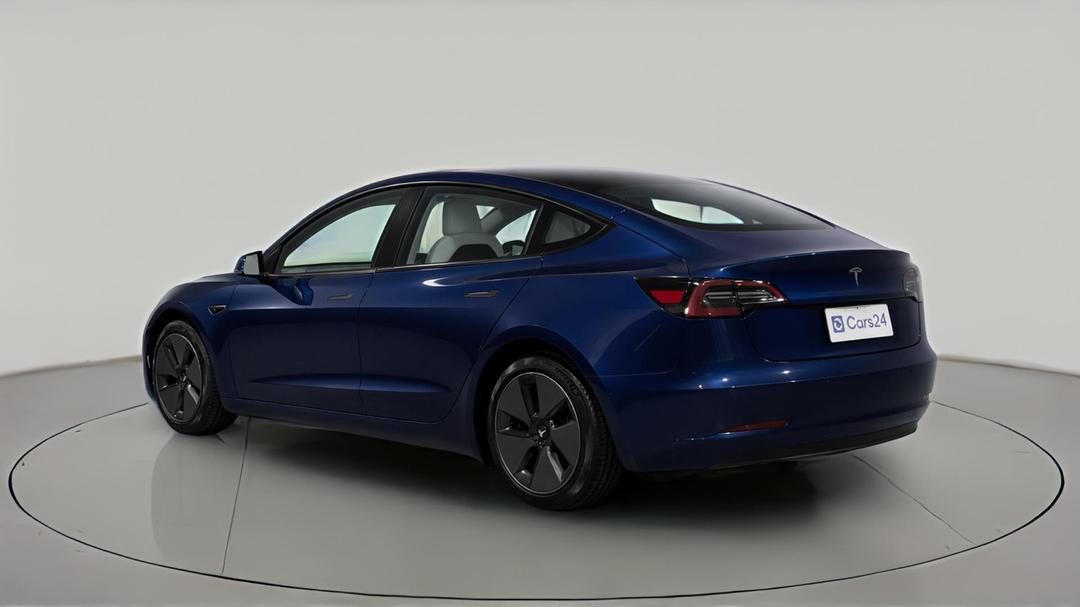 2023 Tesla Model 3 Rear-wheel Drive, Automatic, 54999 km, Left Back Diagonal (45- Degree) View