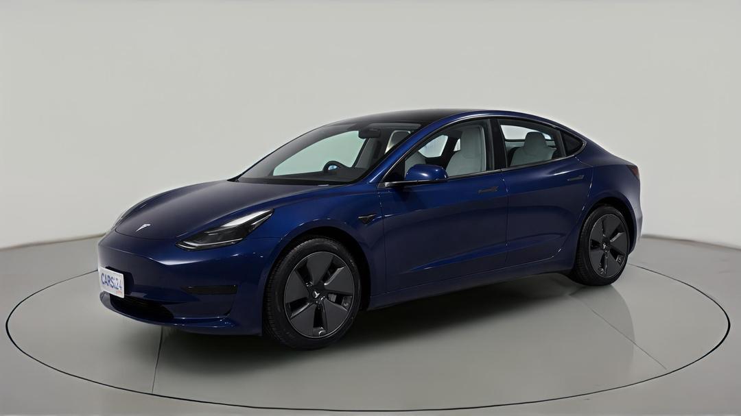 2023 Tesla Model 3 Rear-wheel Drive, Automatic, 54999 km, Left Front Diagonal (45- Degree) View