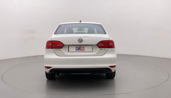 2013 Volkswagen Jetta HIGHLINE TDI AT, Diesel, Automatic, 1,34,202 km, Back/Rear
