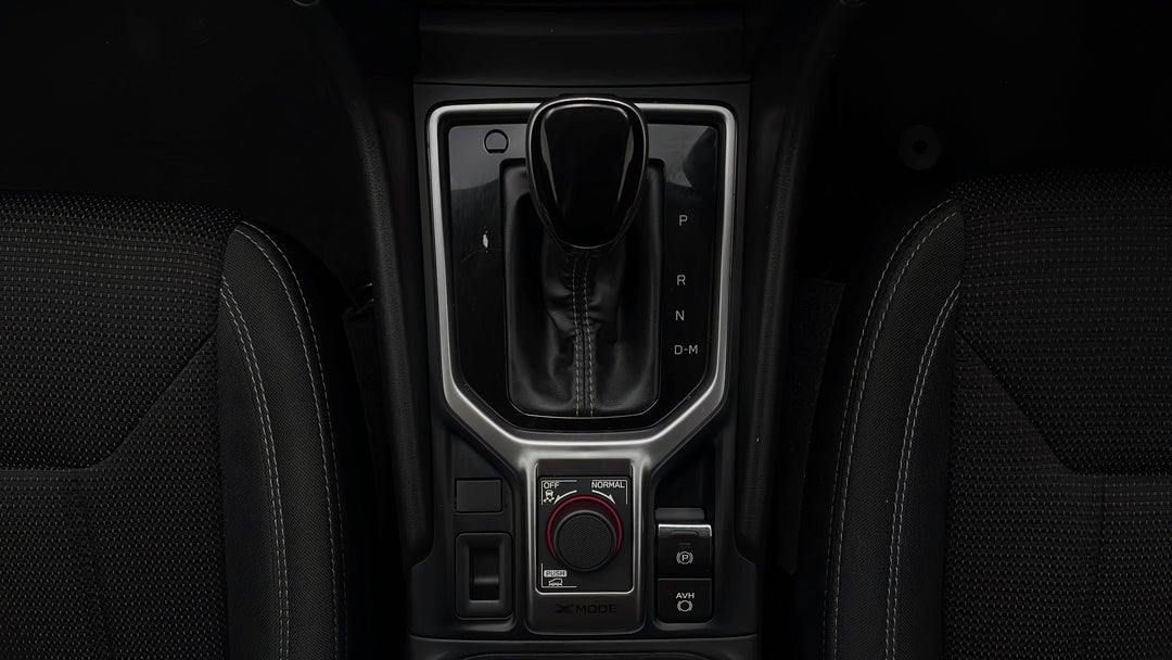 2020 Subaru Forester 2.5i (awd), Automatic, 63998 km, Gear Lever 