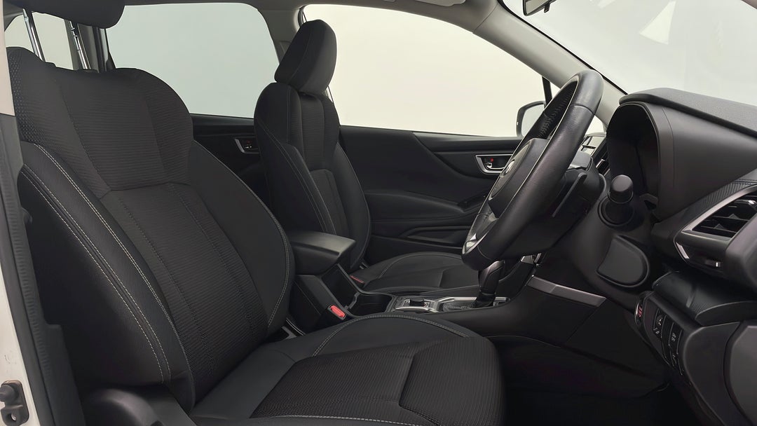 2020 Subaru Forester 2.5i (awd), Automatic, 63998 km, Right Side Front Door Cabin View