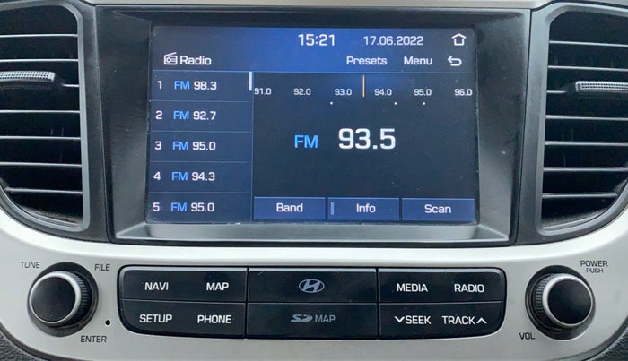 2017 Hyundai Verna 1.6 CRDI SX + AT, Diesel, Automatic, 90,401 km, Infotainment System