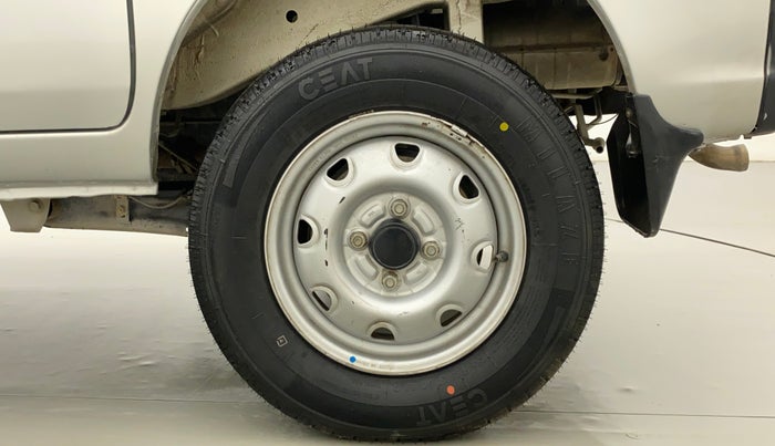 2022 Maruti Eeco 5 STR AC CNG (O), CNG, Manual, 30,328 km, Left Rear Wheel