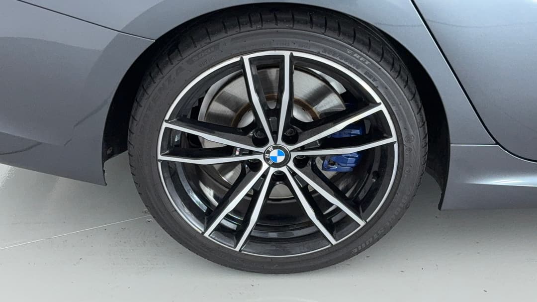2021 BMW 3 30i M Sport, Automatic, 39496 km, Right Rear Wheel