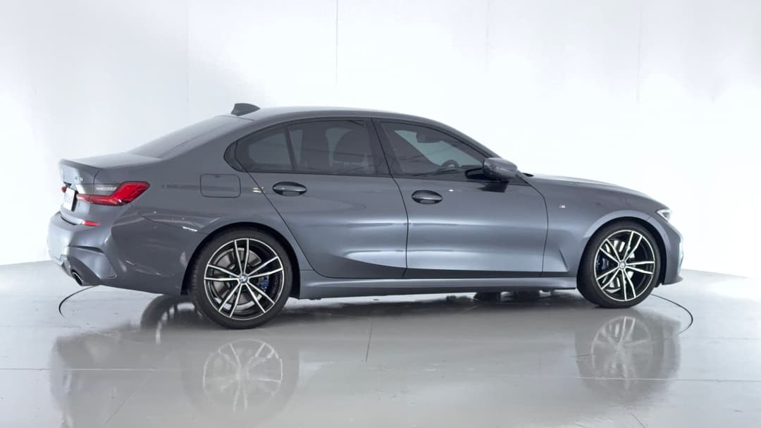 2021 BMW 3 30i M Sport, Automatic, 39496 km, Right Back Diagonal (45- Degree) View