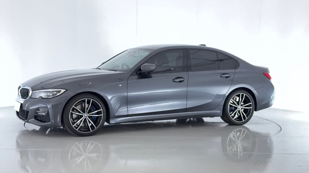 2021 BMW 3 30i M Sport, Automatic, 39496 km, Left Front Diagonal (45- Degree) View
