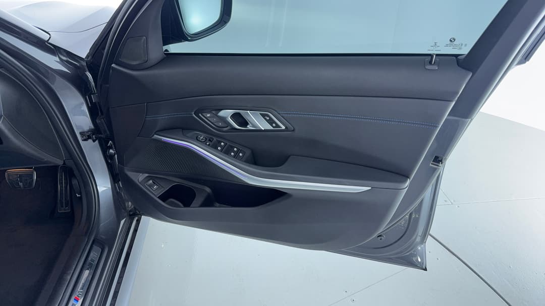 2021 BMW 3 30i M Sport, Automatic, 39496 km, Speaker View