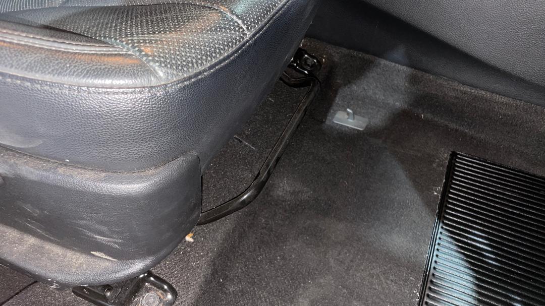 2016 Hyundai i30 Active X, Automatic, 96870 km, Drivers Side Adjustment Panel