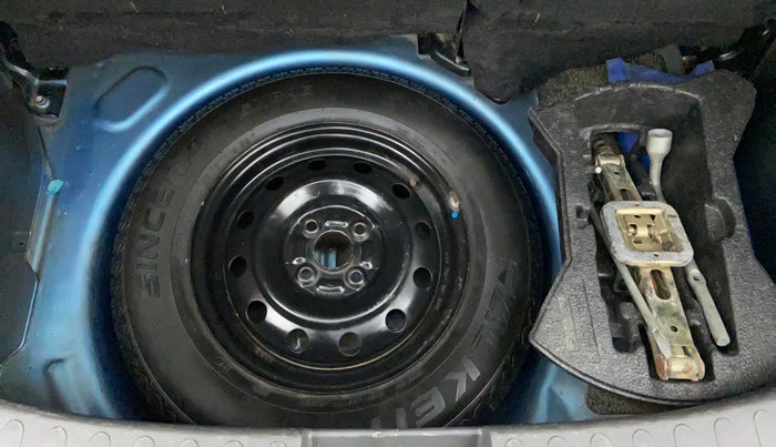 2010 Maruti Ritz VXI GENUS, Petrol, Manual, 97,210 km, Spare Tyre